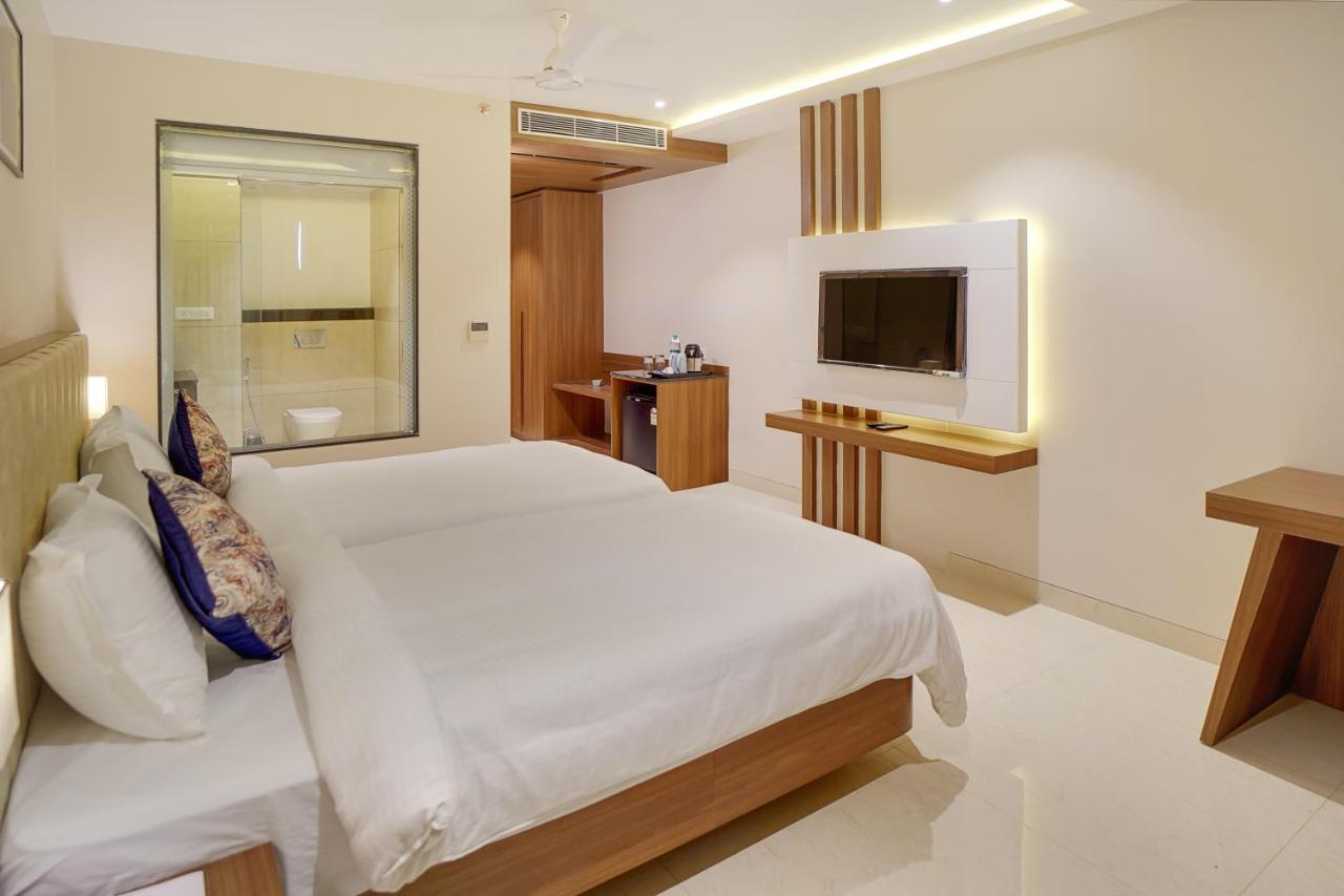 Hotel Four Element Bénarès Extérieur photo