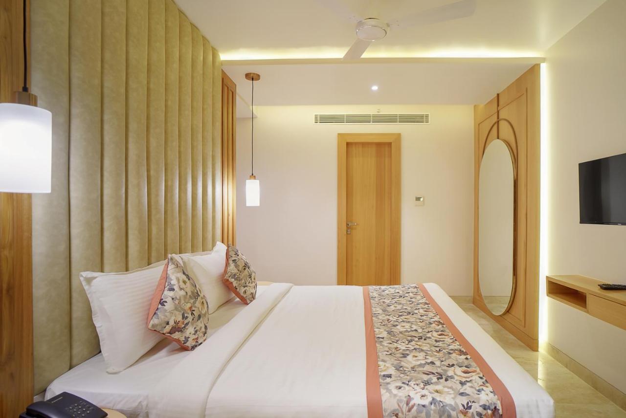 Hotel Four Element Bénarès Extérieur photo
